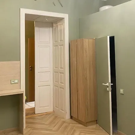 Apartahotel апарт-готель в центрі